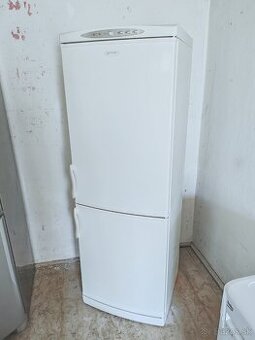Predám chladničku Gorenje 177cm - 1