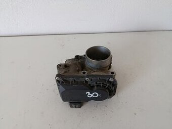 skrtiaca klapka clio3 8200568712c 30€ - 1