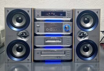 AIWA XR-M99
