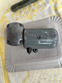 Motor stieračov