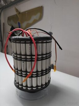 Li-Ion sada, custom pack Molicel p42A 2,7kwh