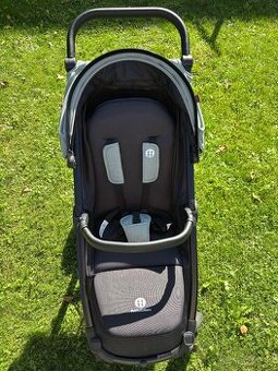 PETITE&MARS Kočík športový Street+ RWS Black Iron Green