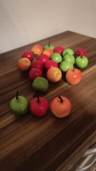 Jesenné aranžovanie - dekoračné jabĺčka