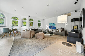 BOSEN| Dizajnový rodinný dom s bazénom v srdci Malých Karpát