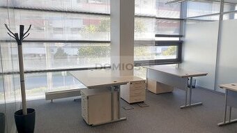 Klimatiz. kancel. celok (77,00 m2, 2k, parking, KE-St.m.)
