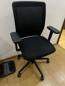 Kancelárska stolička