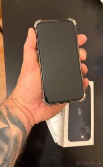 Predám iPhone 13 Mini - používaný, super stav