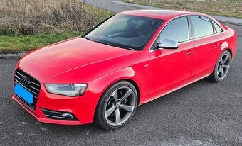 Audi S4  3,0 TSFi,  manuál 