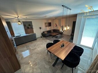 Luxusný 3-izbový veľký byt - 1