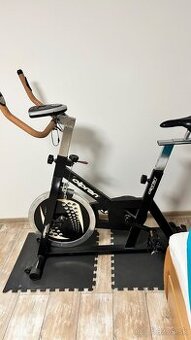 Stacionárny bicykel