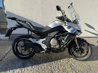 CFMOTO 650MT