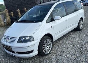 Volkswagen Sharan 2,8 V6 4Motion Highline LPG lpg + benzín