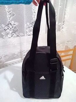 Dámska taška /+ 2 veci nové zadarmo/