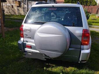 Predám Toyota RAV4.