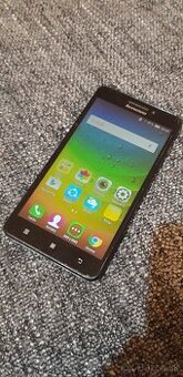 Mobil Lenovo Dual Sim Cierny