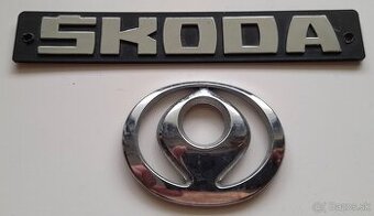 Predám nepoškodený znak ŠKODA na predný masku ŠKODA 105 - 12