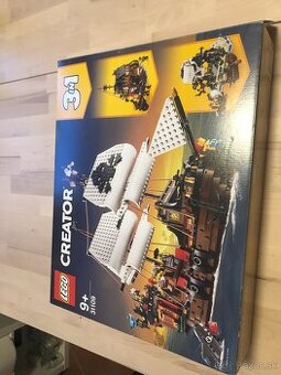 LEGO Creator 31109 Pirátska loď