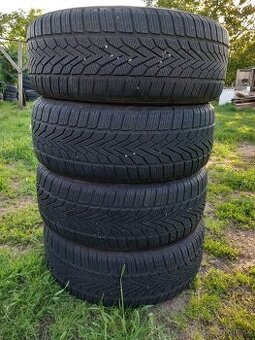 Zimne pneumatiky 215/55R17