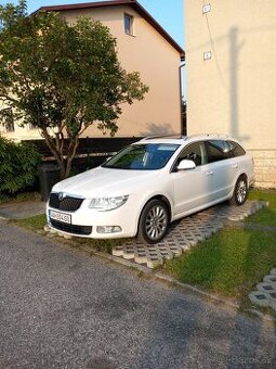 Predám škodu superb 2 .0TDI