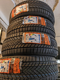 185/55 R15 Tracmax celoročné pneu DOT0524