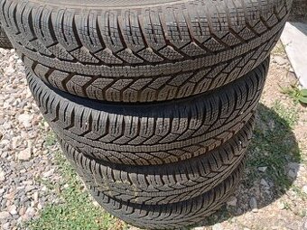 Predam 4ks pneu 175/70/r14 zimne na diskoh 5x100 ET 35