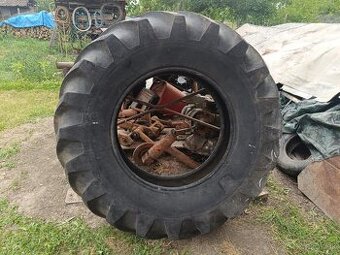 Súčiastky na Zetor 6945
