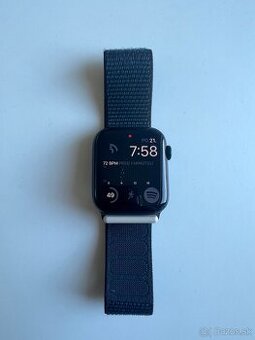 Apple Watch SE 2 44mm