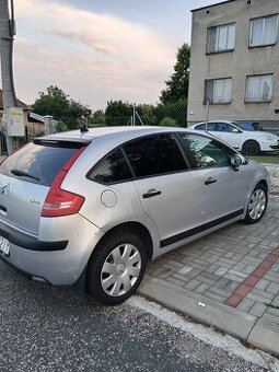 Citroën C4