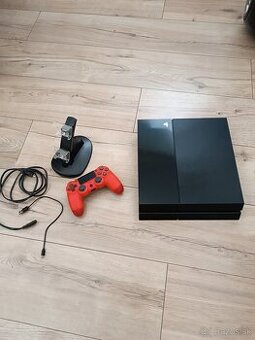 Predám playstation 4