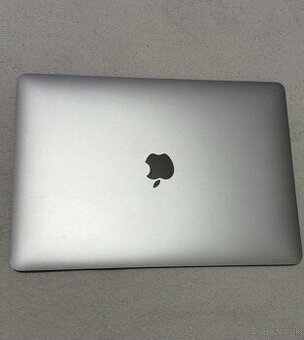 Predám MacBook AIR 2020 M1 256GB Space gray Stav Nového