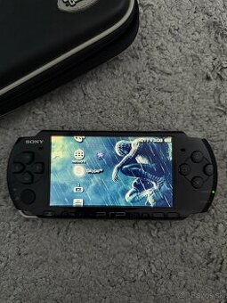 Sony PSP 3004 Piano Black + 128GB + CFW