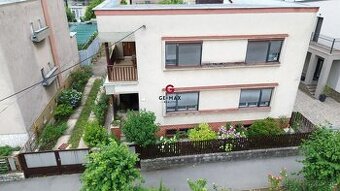 VEĽKÝ RODINNÝ DOM / DVOJDOM – NA HRÁDKU