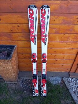 Predam carv lyze ATOMIC