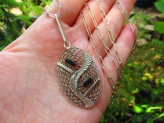 Starý dámsky strieborný náhrdelník, Ag 900