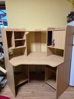 Pracovný stôl, stolík