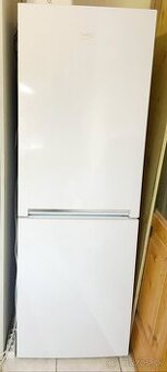 Kombi chladnicka Beko RCNA 340 K30W

A++ No Frost Led