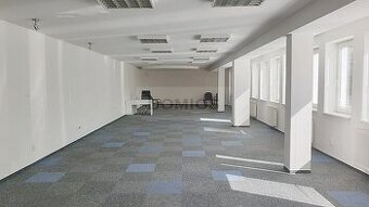 Klim. kancel. celok centrum (300 m2, 2k, kuch., KE-St.m)