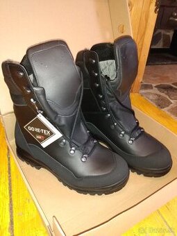 Topánky BOSP Squad Black S14168 Goretex Vibram