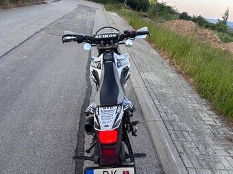 Yamaha wr 125r
