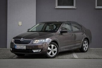 Škoda Octavia 1.6 TDI CR DPF Elegance DSG