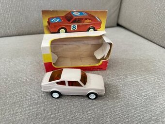 Škoda Rapid - 1:43, Igra