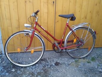 dámsky cestný retro Puch bicykel