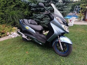 Suzuki burgman 125
