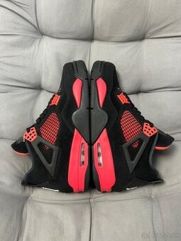 Air Jordan 4 RedThunder