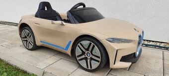 Elektrické auto