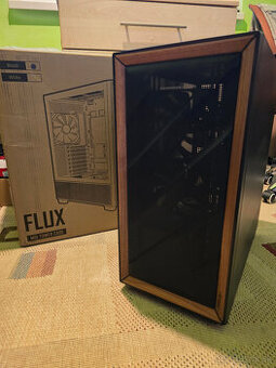 Antec Flux (Midi-Tower) Black