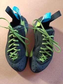 Lezečky Scarpa Mago, úplne nové