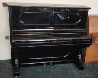 Koncertní piano Steinway mod.126