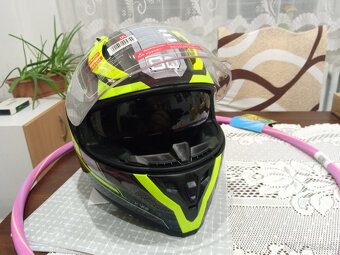 integralna prilba,helma SQ vel.XL,XXL