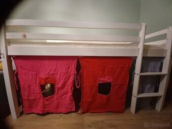 Detská vyvýšená posteľ s matracom